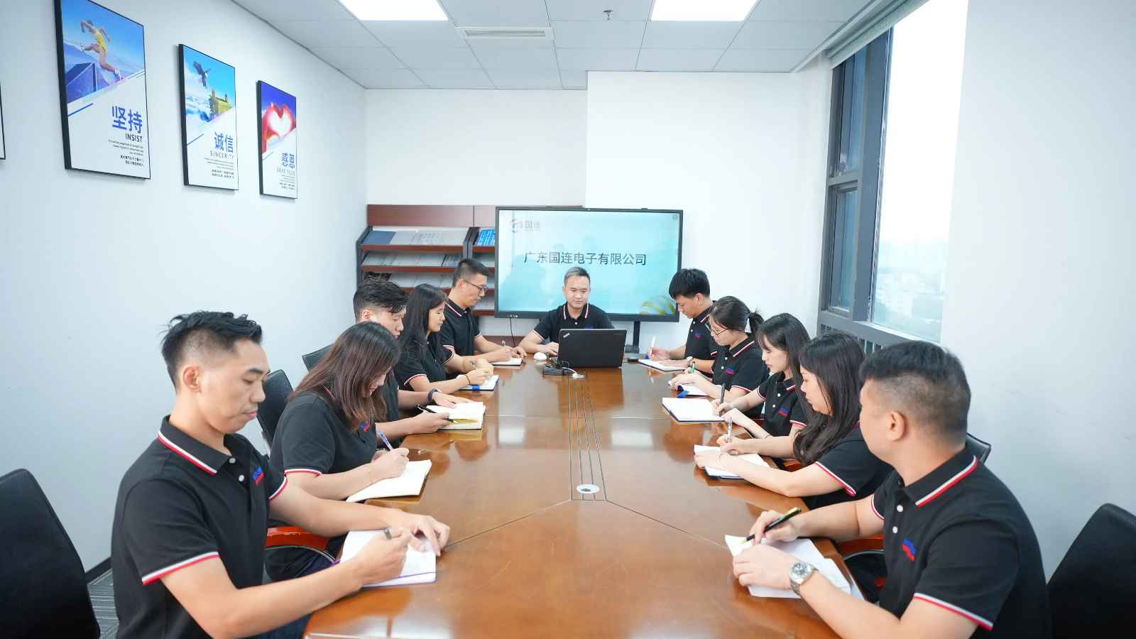 德瑞電子企業(yè)形象